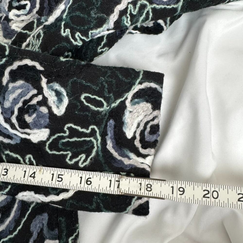 New $228 Anthropologie Floral Tapestry Embroidered Coat Hutch $260 Small Blue - Picture 10 of 15
